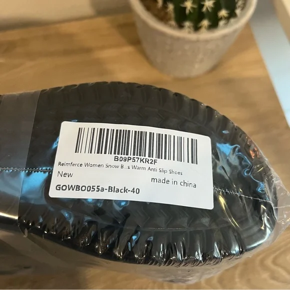 Women’s Faux Fur Lined Winter Snow Boots Black Waterproof Cozy Warm Size 9 - Picture 12 of 13